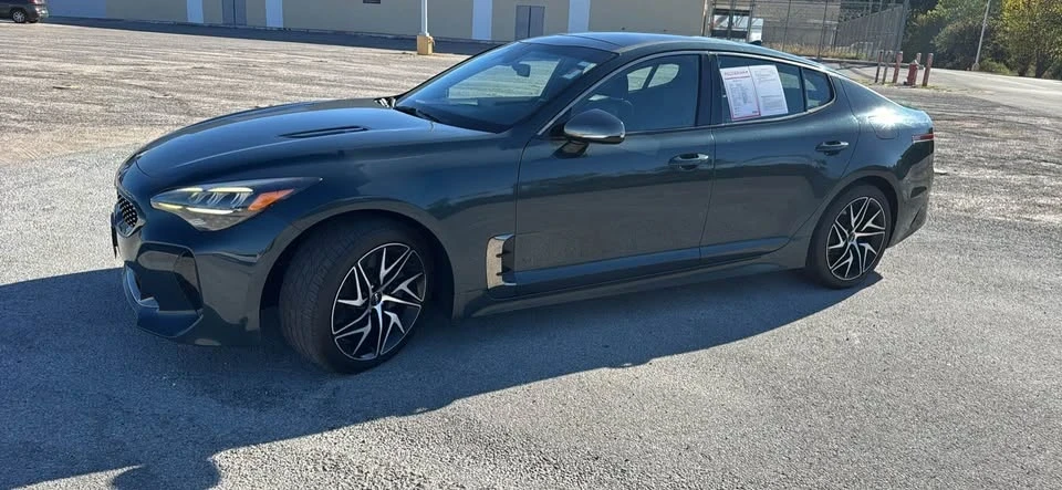 2022 Kia Stinger - Image 3 of 7