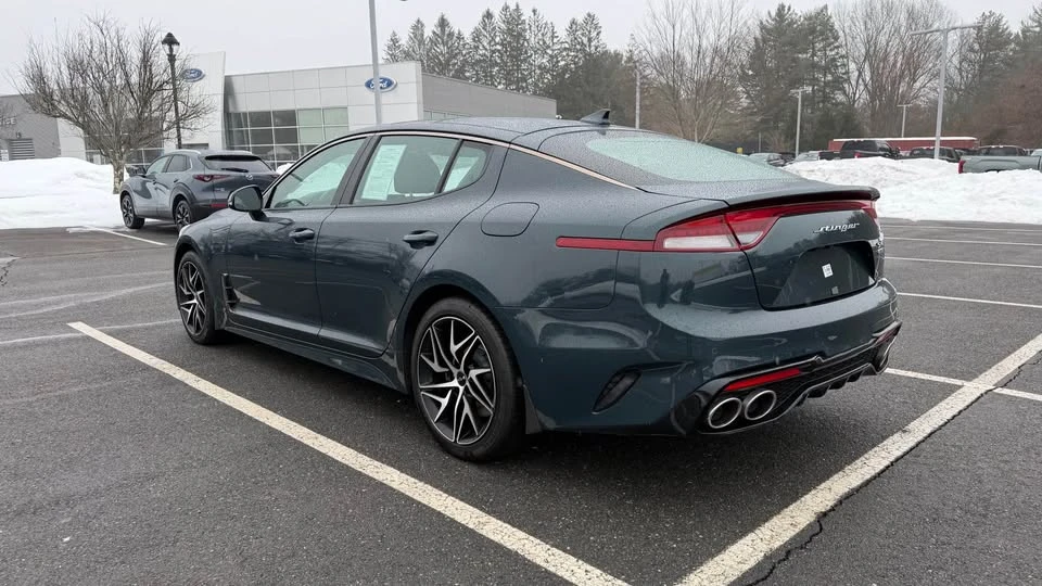 2022 Kia Stinger - Image 3 of 11
