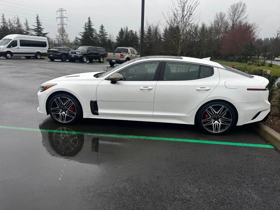 2022 Kia Stinger GT - Image 3 of 13