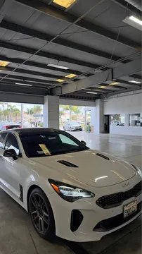 2022 Kia Stinger GT1