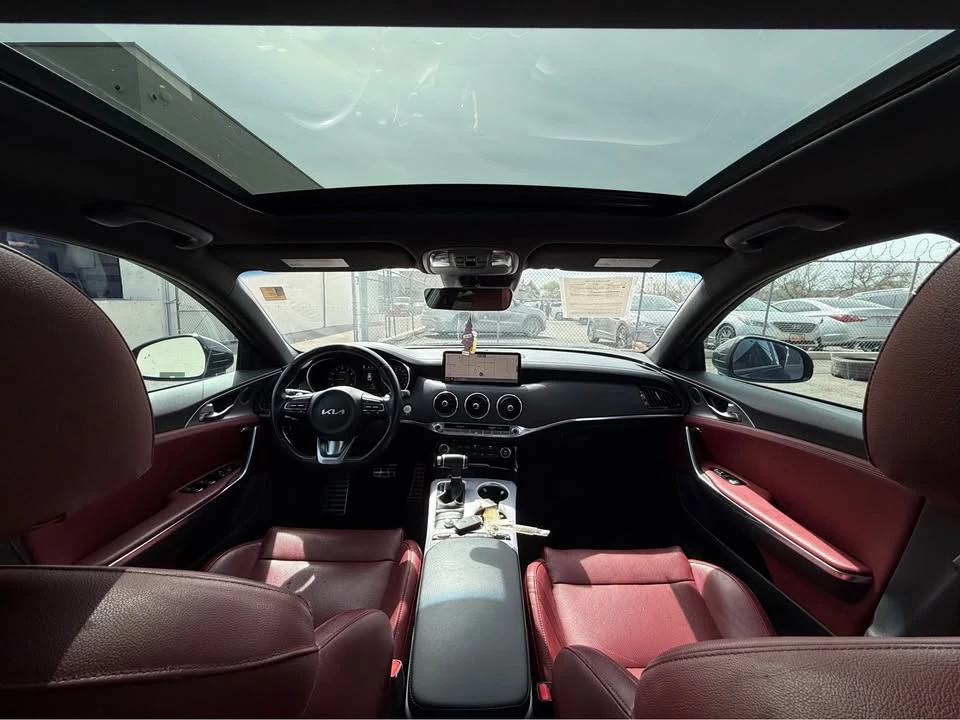 2022 Kia Stinger GT - Image 3 of 7