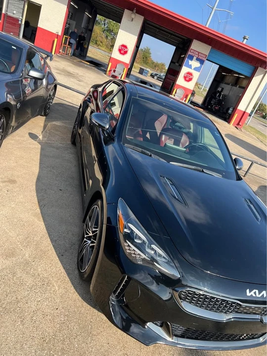 2022 Kia Stinger GT - Image 2 of 7