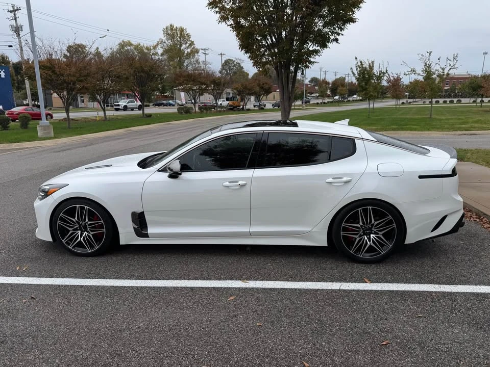 2022 Kia Stinger GT - Image 4 of 20