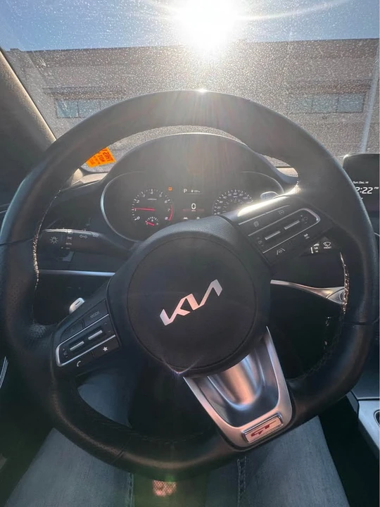 2022 Kia Stinger GT - Image 12 of 14