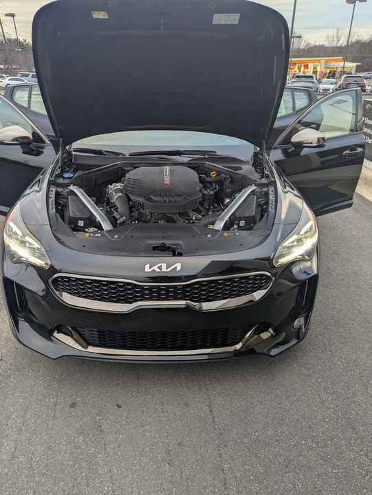 2022 Kia Stinger GT - Image 4 of 11
