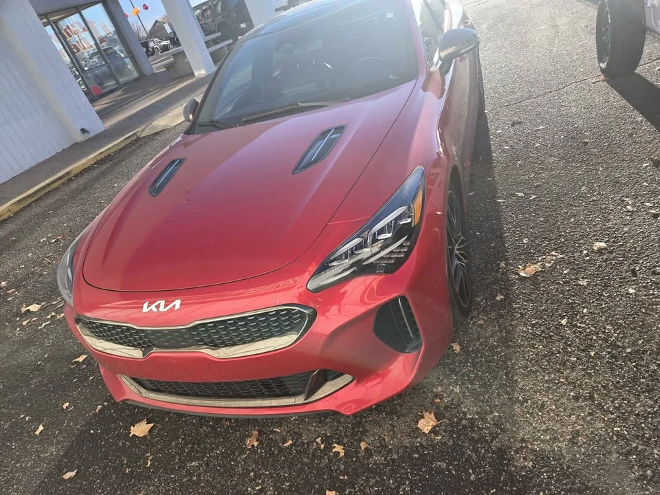 2022 Kia Stinger GT - Image 3 of 13