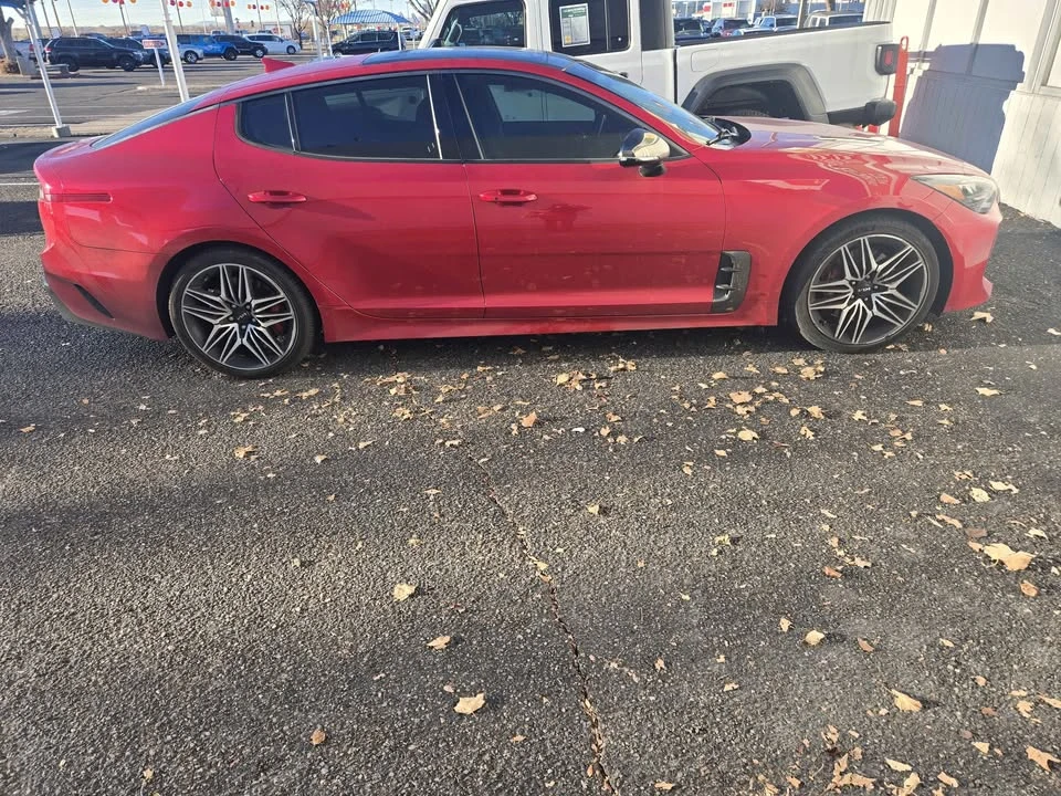 2022 Kia Stinger GT - Image 2 of 13