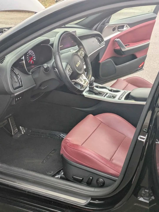 2022 Kia Stinger GT - Image 5 of 11