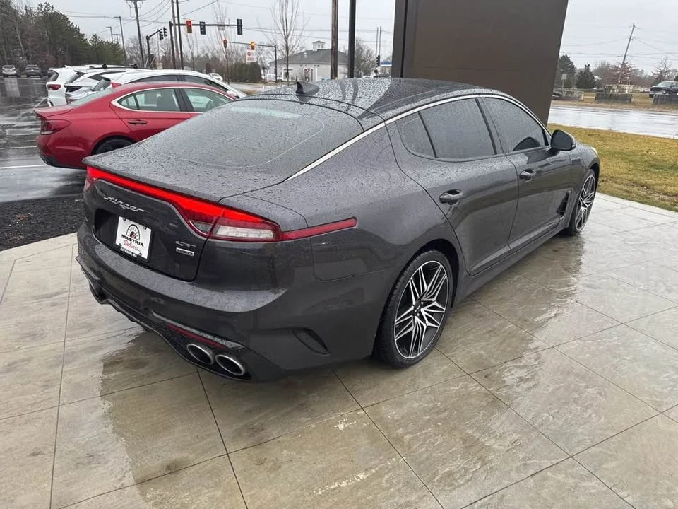 2022 Kia Stinger GT - Image 6 of 17