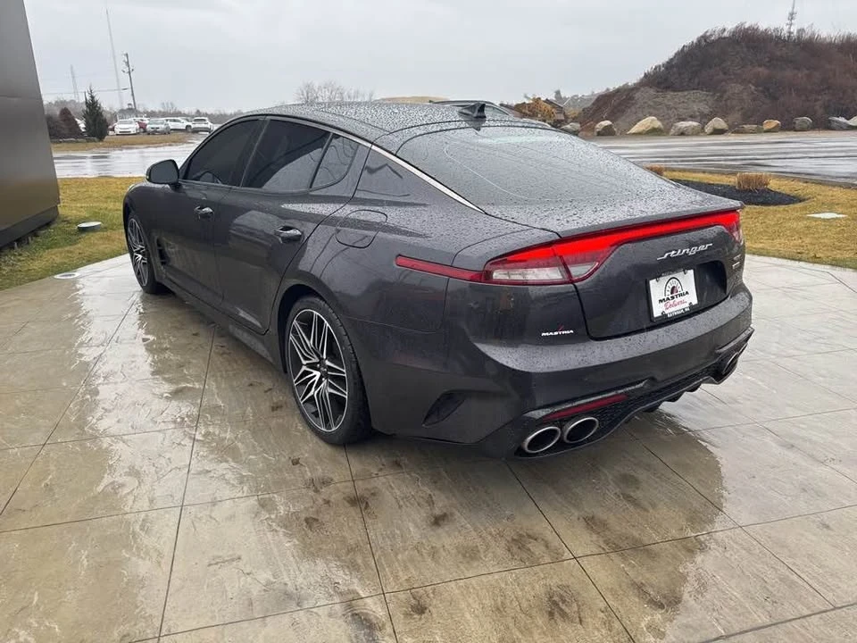 2022 Kia Stinger GT - Image 4 of 17