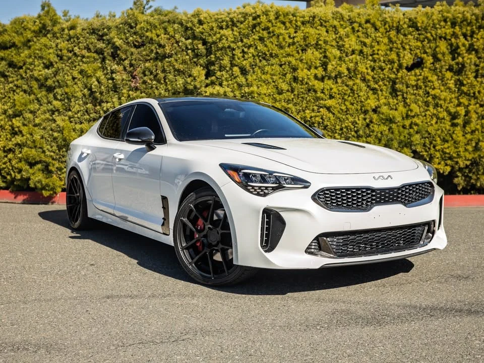 2022 Kia Stinger GT - Image 3 of 16