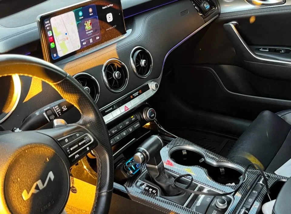2022 Kia Stinger GT - Image 11 of 12