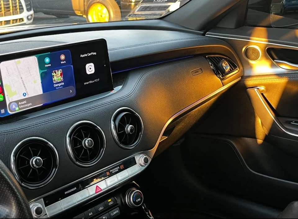 2022 Kia Stinger GT - Image 10 of 12