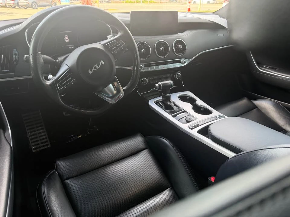 2022 Kia Stinger GT - Image 4 of 5