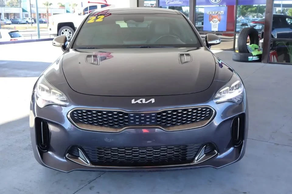 2022 Kia Stinger GT - Image 5 of 10