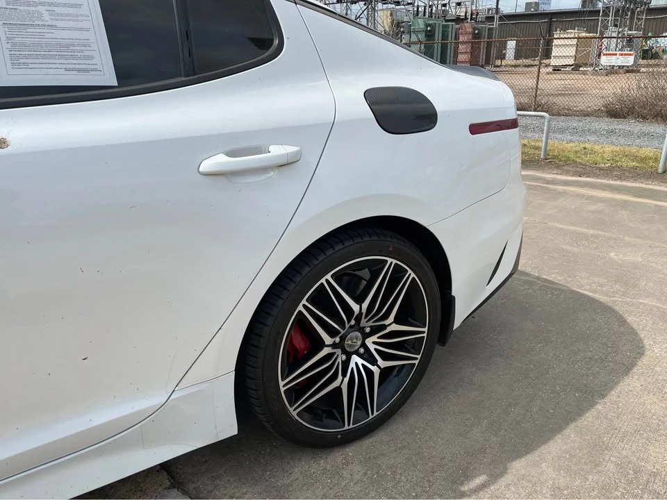 2022 Kia Stinger GT - Image 3 of 15