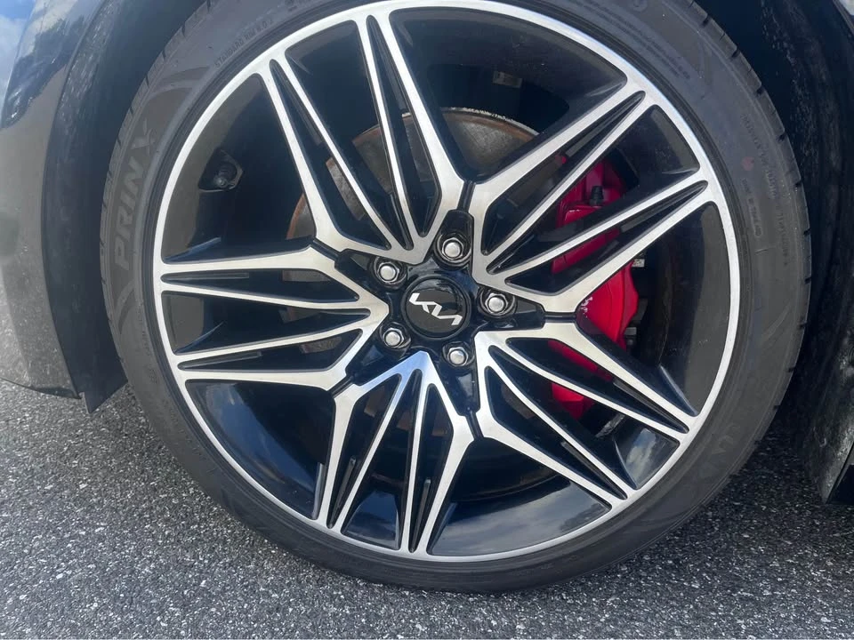 2022 Kia Stinger GT - Image 7 of 11
