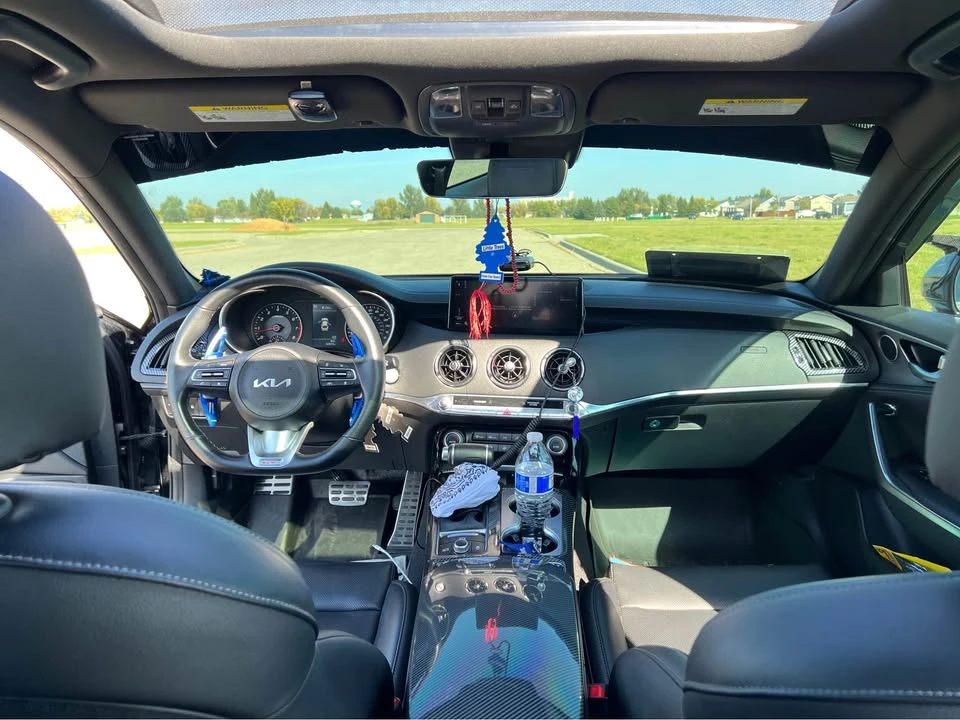 2022 Kia Stinger GT - Image 4 of 8