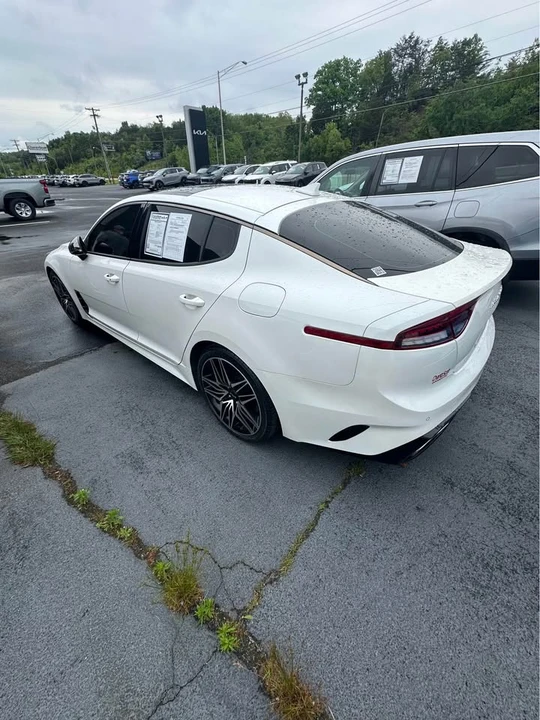 2022 Kia Stinger GT - Image 5 of 6