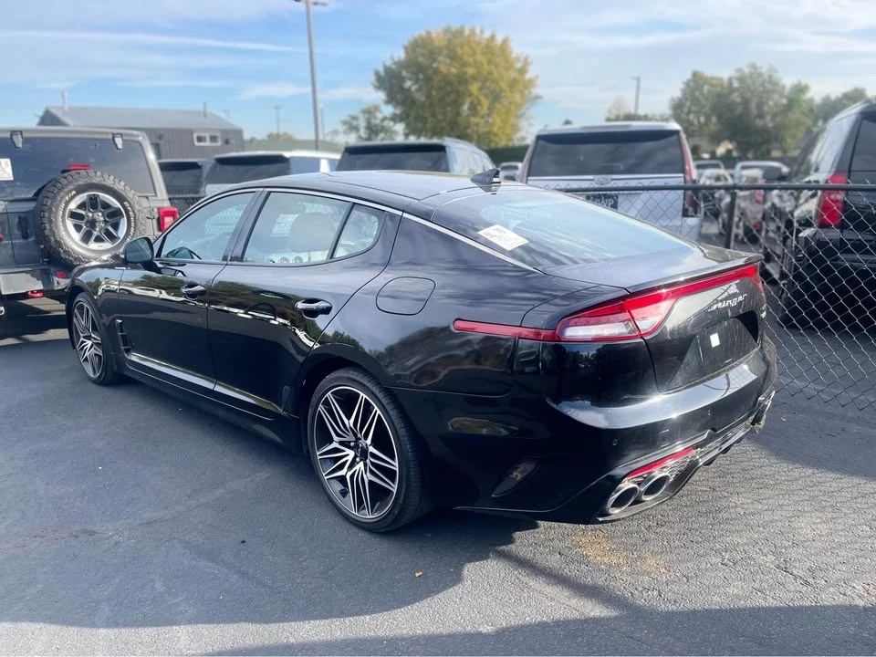 2022 Kia Stinger GT - Image 2 of 2