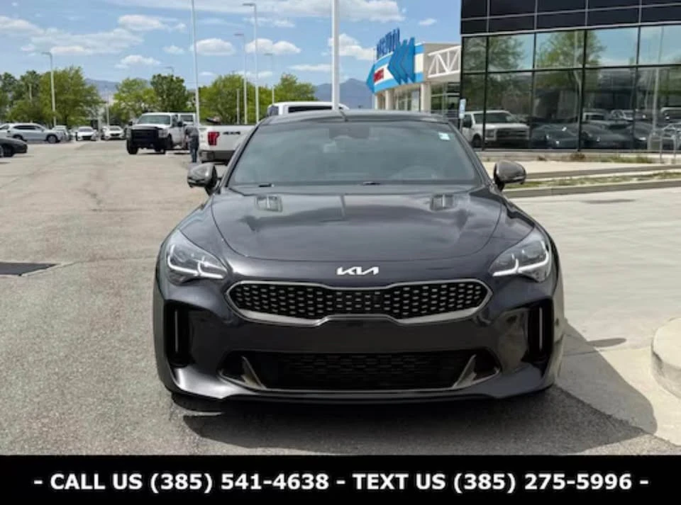 2022 Kia Stinger GT - Image 2 of 12