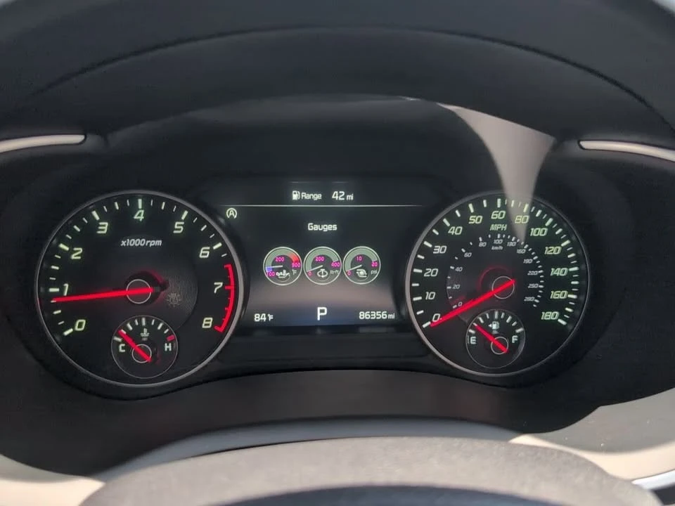 2022 Kia Stinger GT - Image 16 of 20