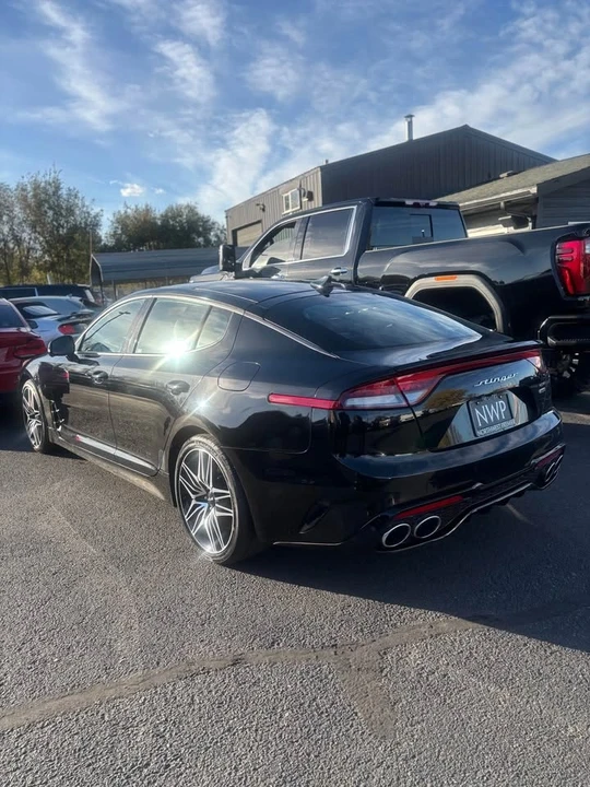 2022 Kia Stinger GT - Image 5 of 10