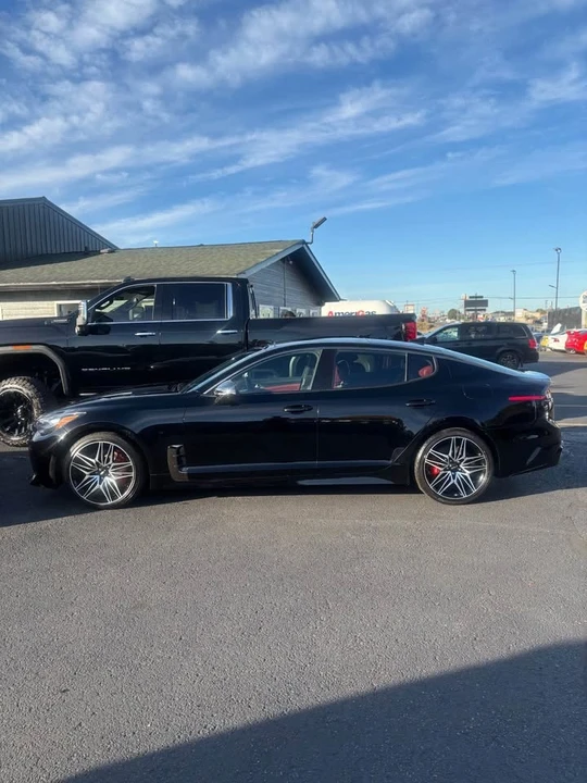 2022 Kia Stinger GT - Image 4 of 10