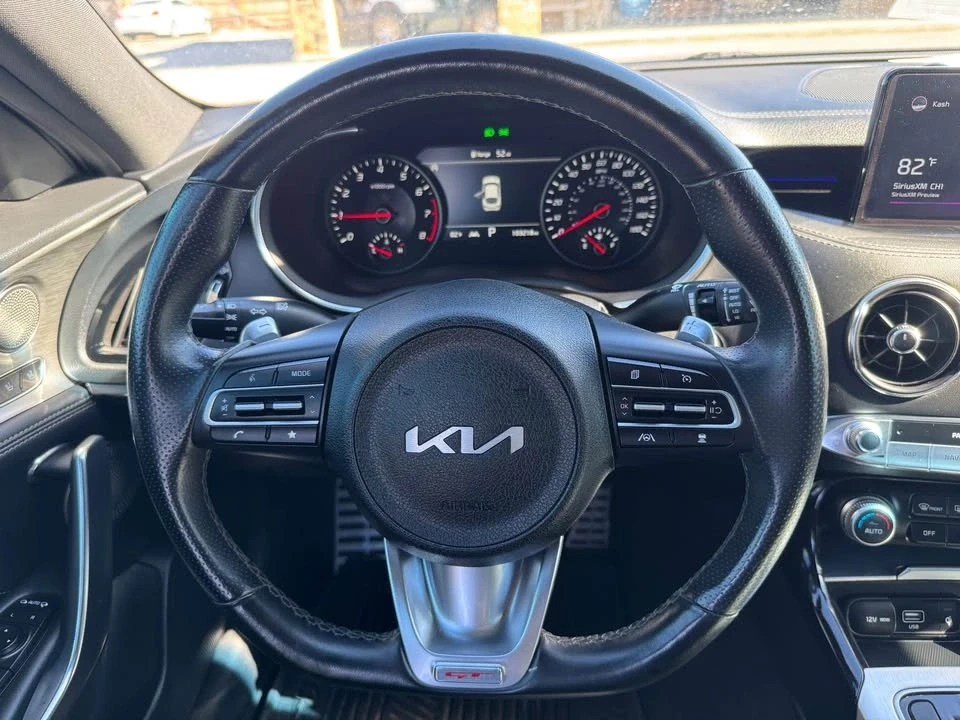 2022 Kia Stinger GT - Image 5 of 14