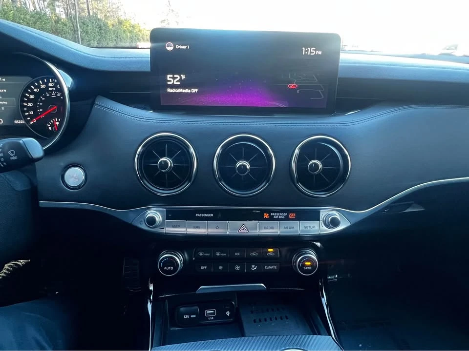 2022 Kia Stinger GT - Image 16 of 16