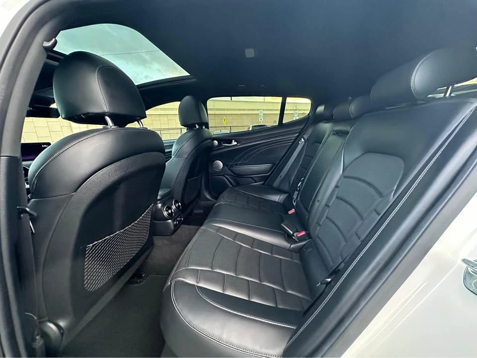 2022 Kia Stinger GT - Image 5 of 11