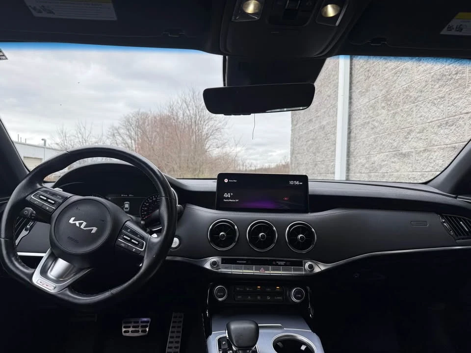 2022 Kia Stinger GT - Image 8 of 8