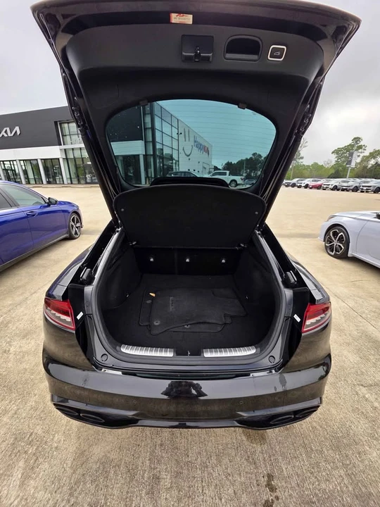 2022 Kia Stinger GT - Image 7 of 18