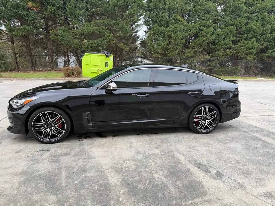 2022 Kia Stinger GT - Image 2 of 5