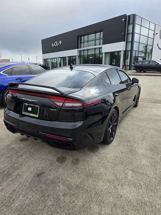 2022 Kia Stinger GT - Image 17 of 18