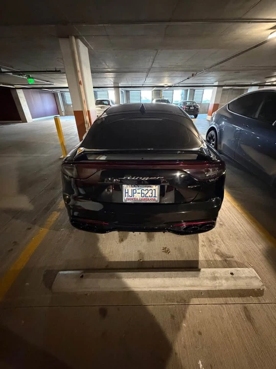 2022 Kia Stinger GT - Image 2 of 5