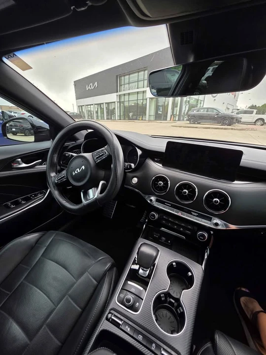 2022 Kia Stinger GT - Image 3 of 18