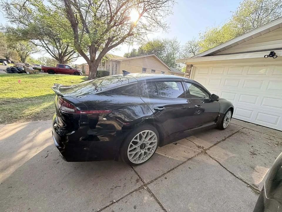 2022 Kia Stinger GT - Image 10 of 10