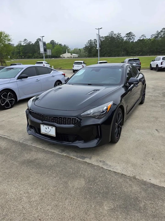 2022 Kia Stinger GT - Image 2 of 18