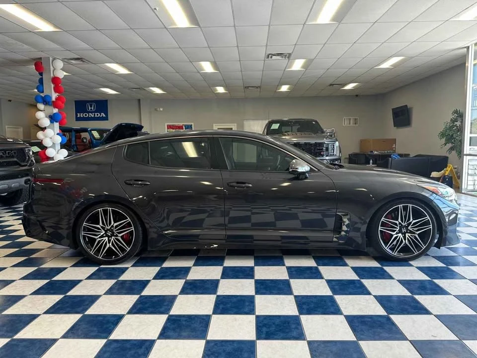 2022 Kia Stinger GT - Image 4 of 12