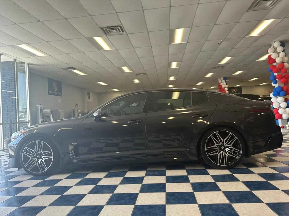 2022 Kia Stinger GT - Image 2 of 12