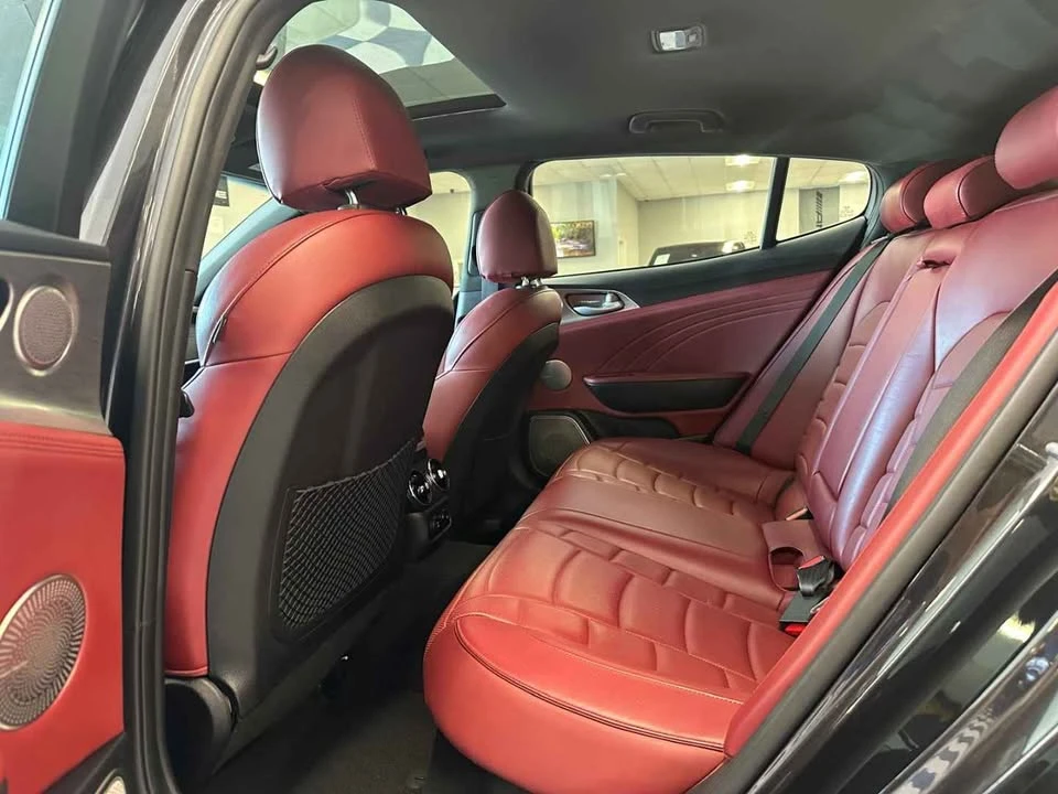 2022 Kia Stinger GT - Image 6 of 12