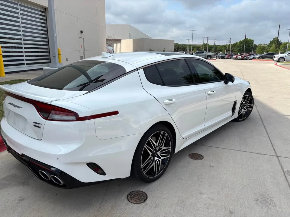 2022 Kia Stinger GT - Image 4 of 11