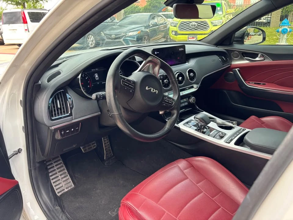 2022 Kia Stinger GT - Image 6 of 11