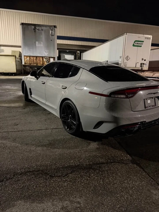 2022 Kia Stinger - Image 4 of 7