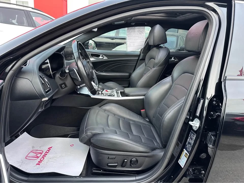 2022 Kia Stinger - Image 13 of 20
