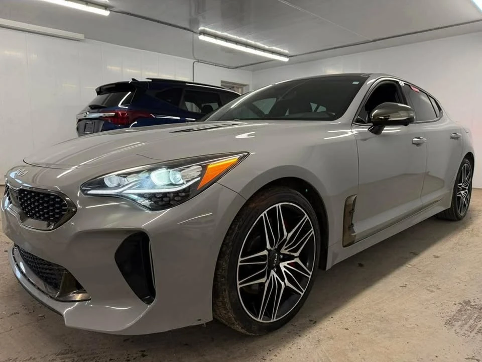 2022 Kia Stinger - Image 3 of 10