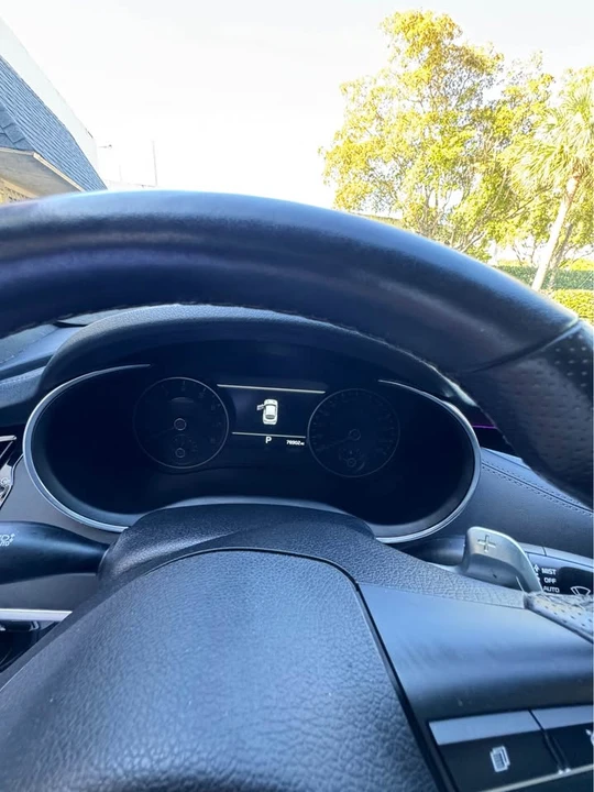 2022 Kia Stinger - Image 8 of 12