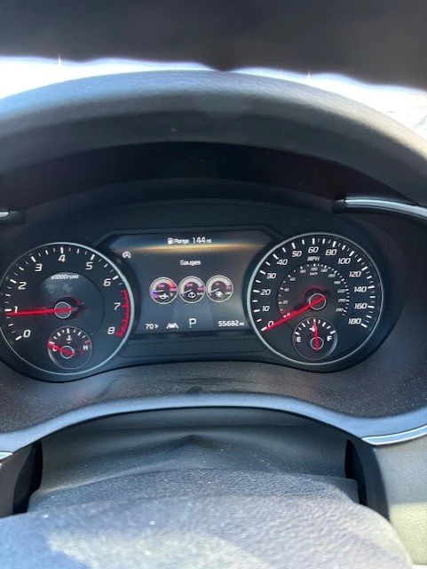2022 Kia Stinger GT - Image 10 of 20