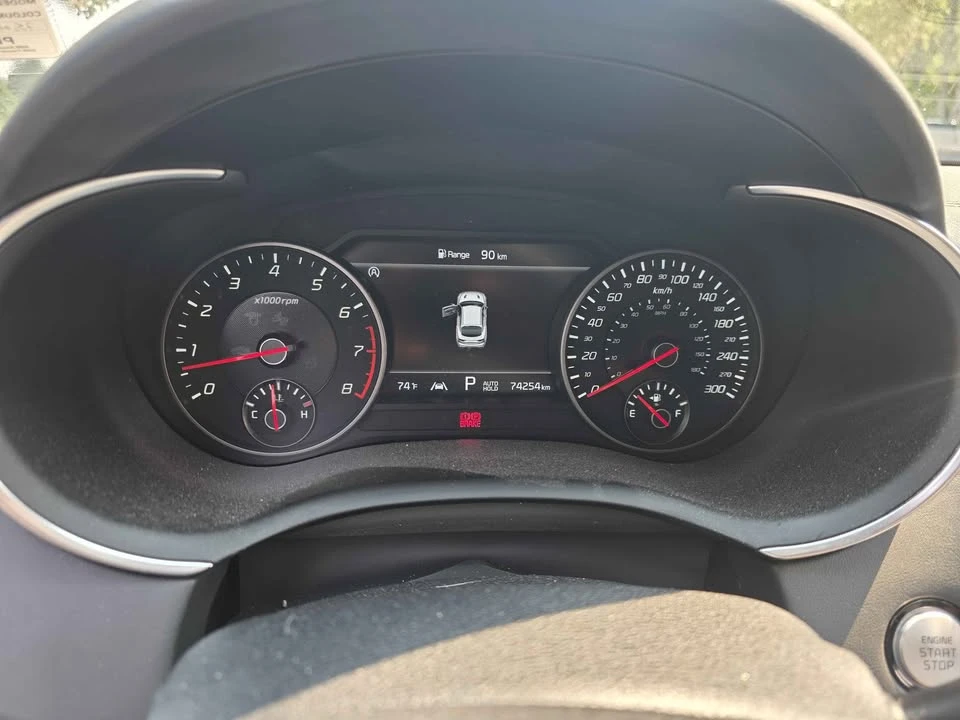 2022 Kia Stinger GT - Image 11 of 15